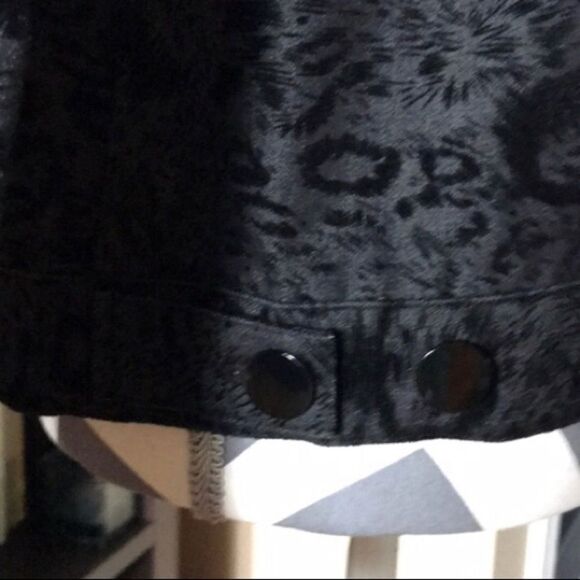 Attyre New York Textured Jacket Size Medium - Picture 4 of 7